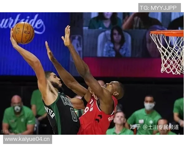 成都羽毛球队防反战术分析及其在比赛中的得失情况探讨 成都羽毛球队防反战术分析及其在比赛中的得失情况探讨